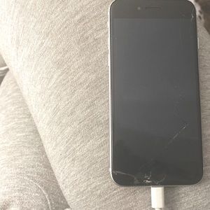 iPhone SE 2020 2nd Gen Unlocked